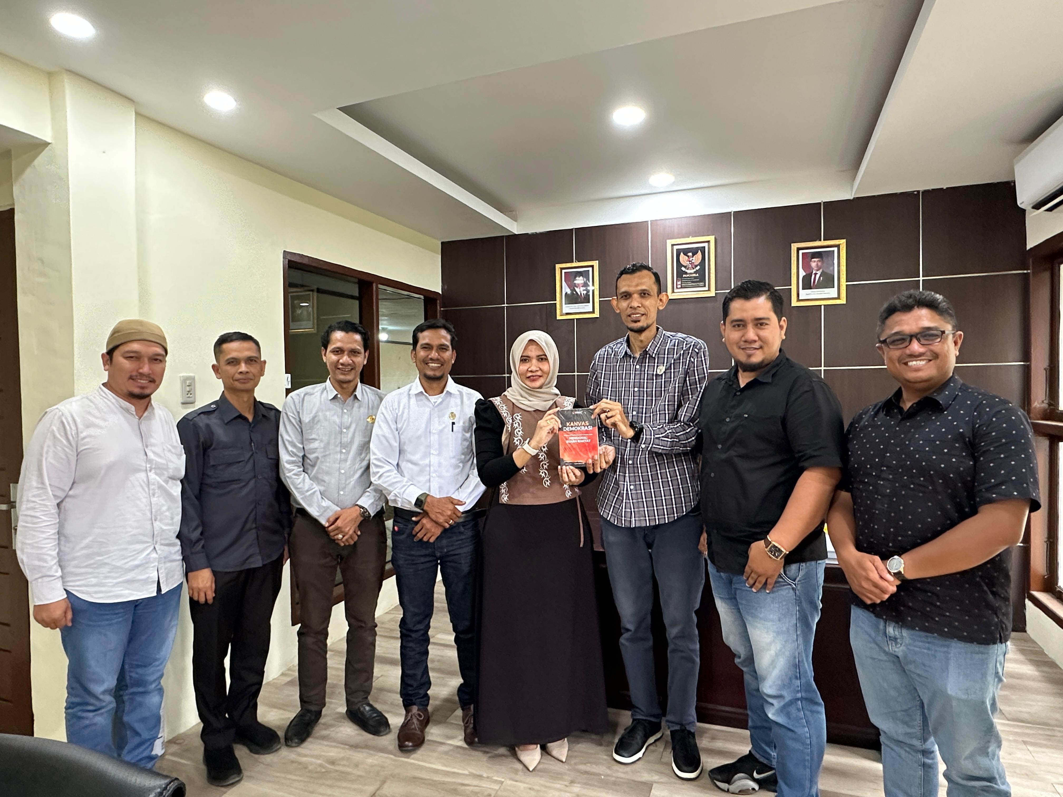 Sinergi Keterbukaan Informasi, Bawaslu Banda Aceh Jalin Audiensi dengan Komisi Informasi Aceh