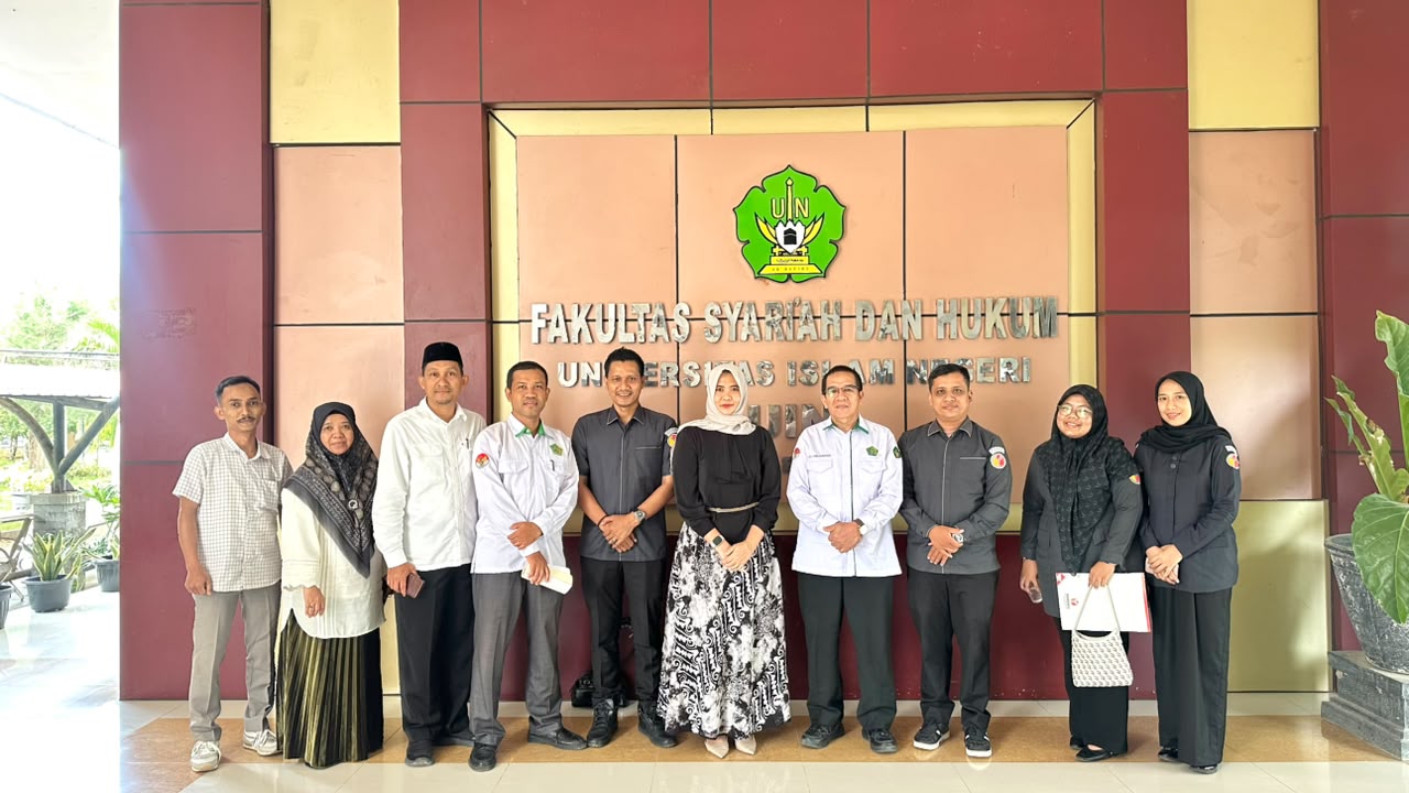 Bawaslu Kota Banda Aceh Sosialisasikan Kompetisi Debat Penegakan Hukum Pemilu ke-VI Bawaslu RI di Fakultas Syariah dan Hukum UIN Ar-Raniry
