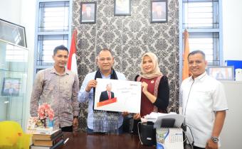 Koordinator Divisi Hukum dan Penyelesaian Sengketa Badan Pengawas Pemilihan Umum Republik Indonesia (Bawaslu RI), Totok Hariono, mengunjungi Kantor Bawaslu Kota Banda Aceh pada Selasa, 30 Juli 2024