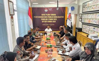 Panwaslih Kota Banda Aceh Laksanakan Pengawasan Rapat Pleno Terbuka Pemutakhiran Data Pemilih Berkelanjutan Triwulan II Tahun 2025