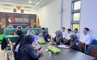 Bawaslu Kota Banda Aceh Gelar Kegiatan Kajian Hukum Sekaligus Sambut Mahasiswa Magang FISIP UIN Ar-Raniry