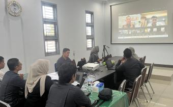Panwaslih Kota Banda Aceh Ikuti Wawancara Daring sebagai Nominasi Monev Keterbukaan Informaasi Publik