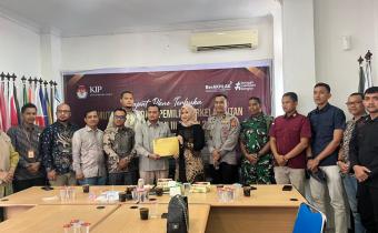 Panwaslih Kota Banda Aceh Awasi Rapat Pleno Terbuka PDPB Triwulan III Tahun 2025