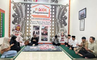 Bawaslu Kota Banda Aceh Laksanakan Jumat Sehati dengan Pembacaan Yasin Bersama