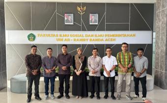Bawaslu Kota Banda Aceh Ajak Mahasiswa FISIP UIN Ar-Raniry Ikuti Kompetisi Debat Penegakan Hukum Pemilu